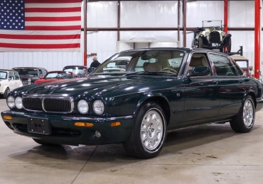Jaguar xj8 test